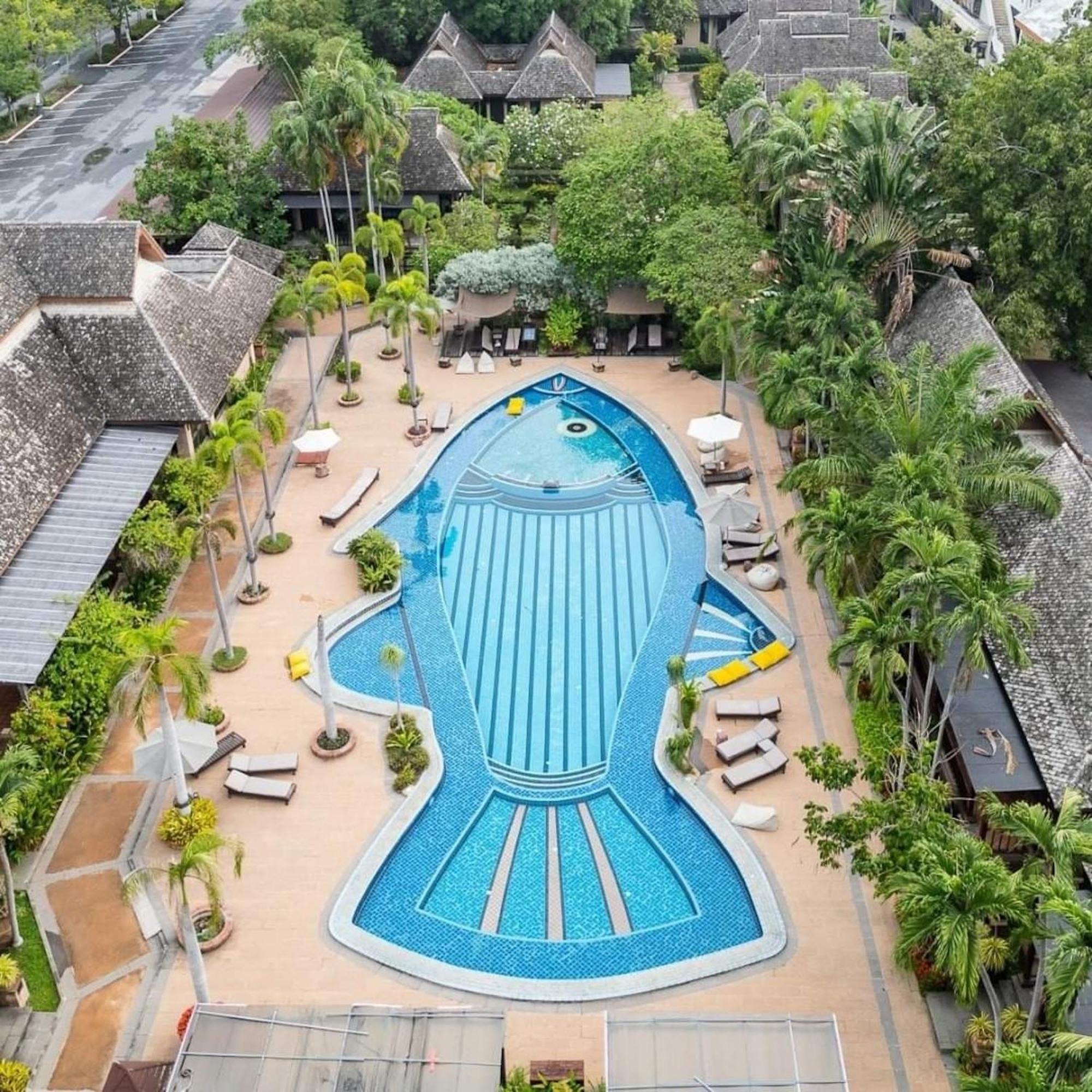 Botany Beach Resort Pattaya Na Chom Thian Exterior photo